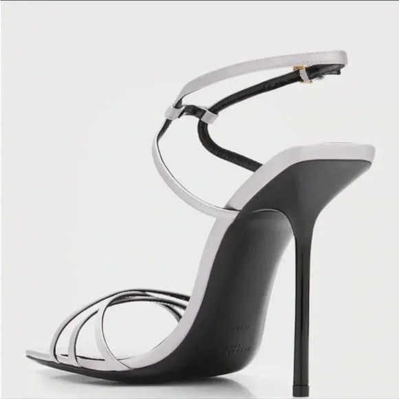 YSL YVES SAINT LAURENT NIB Nuit 105 Crepe Satin Sandals Heels Stilettos 38.5 - Picture 6 of 14